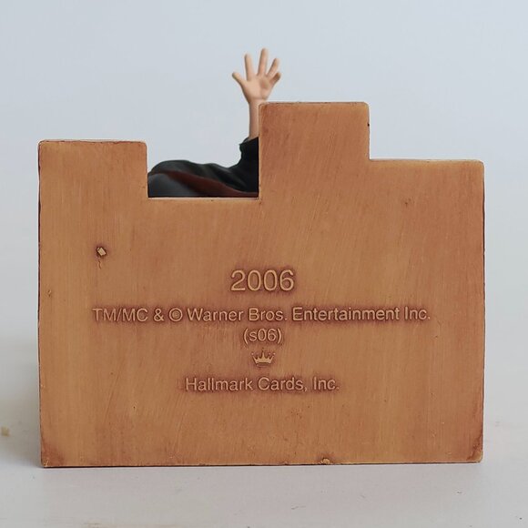 FUN Hallmark Harry Potter Ornament Creeping Along the Corridors 2006 - Picture 3 of 10